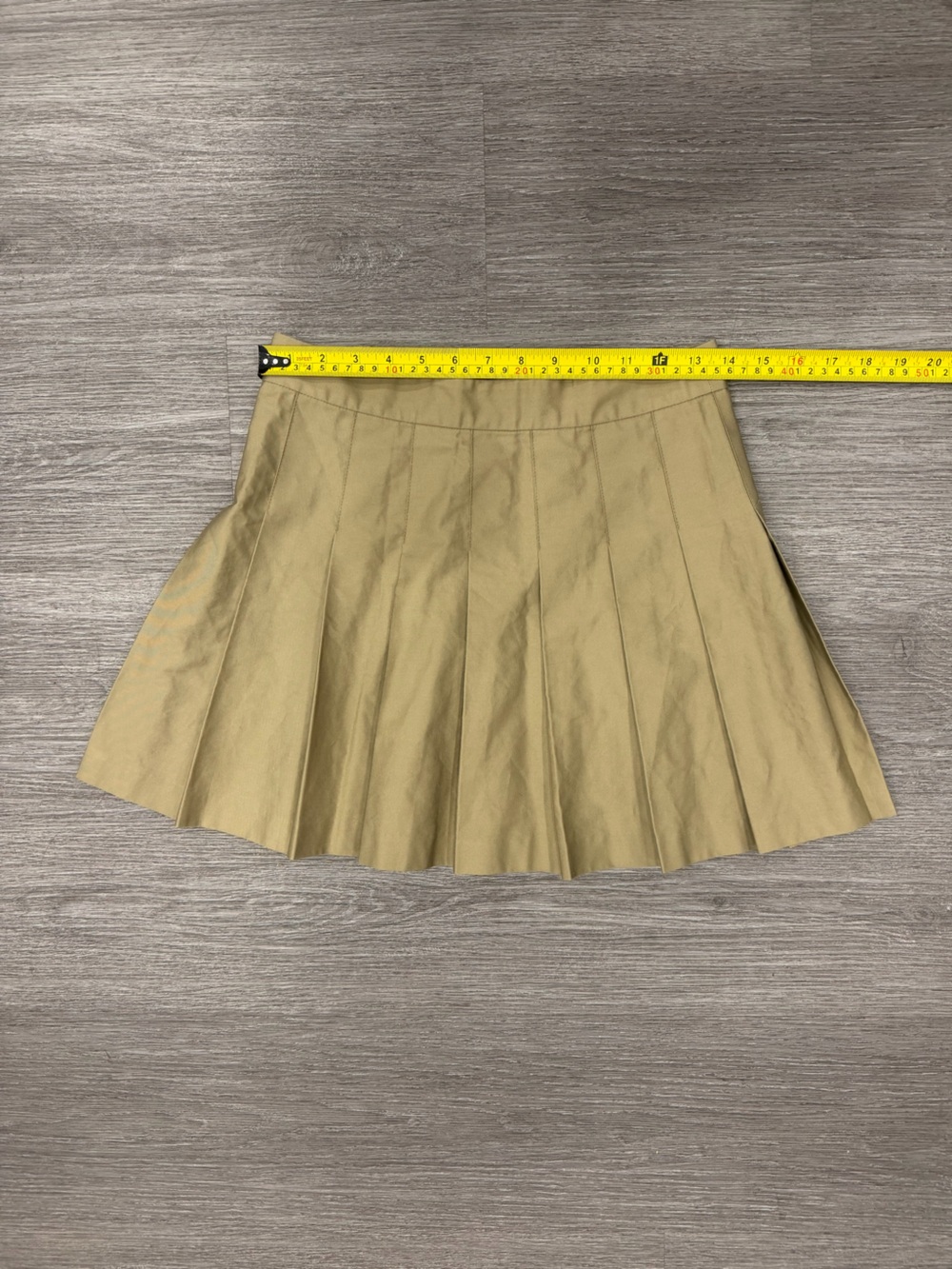 Sunday Best Olive Mini Skirt Size 4 - Picture 3 of 7